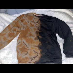 Bleached sweatshirt